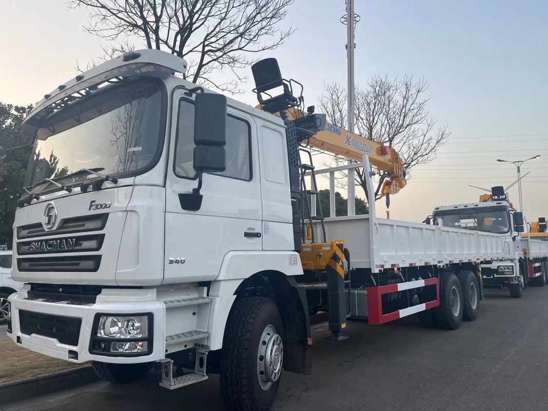 F3000 6x4 Crane Truck SHACMAN Boom Truck 375hp Euro V White