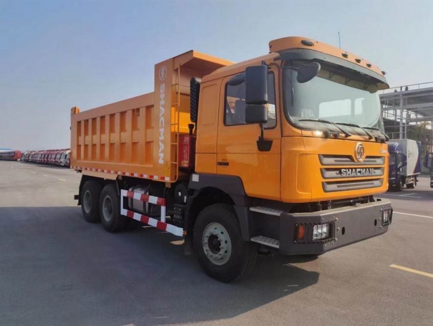 SHACMAN Single Sleeper Dump Truck F3000 6x4 400Hp EuroII  Powerful performance and payload capacity