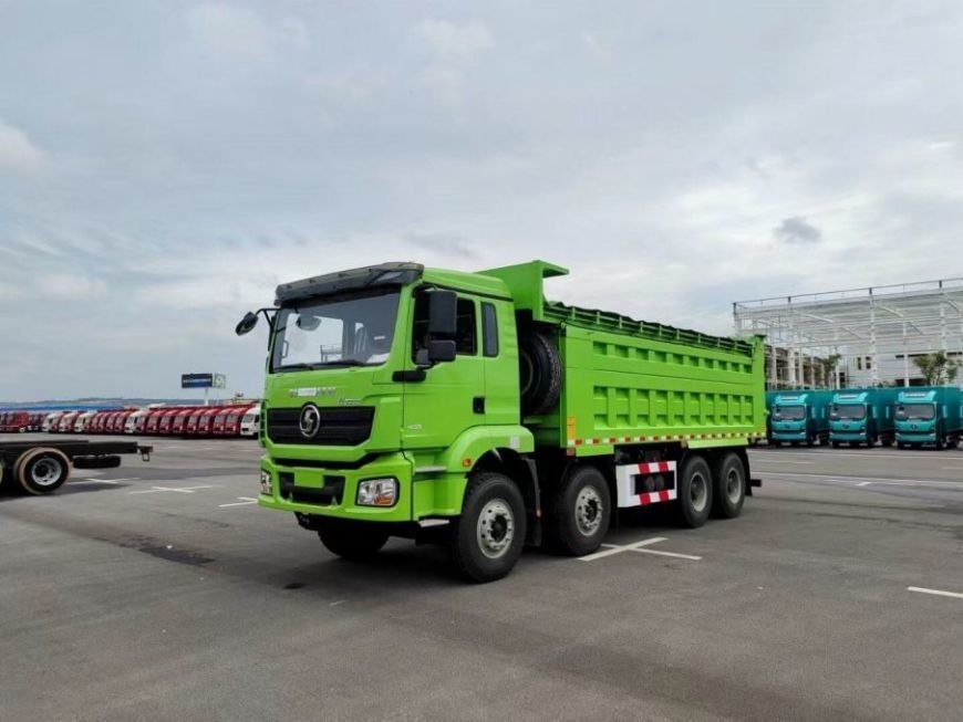 9.5T SHACMAN H3000 Dump Truck 8x4 430 EuroV Green Dumper Truck MAN Axles  2*16T