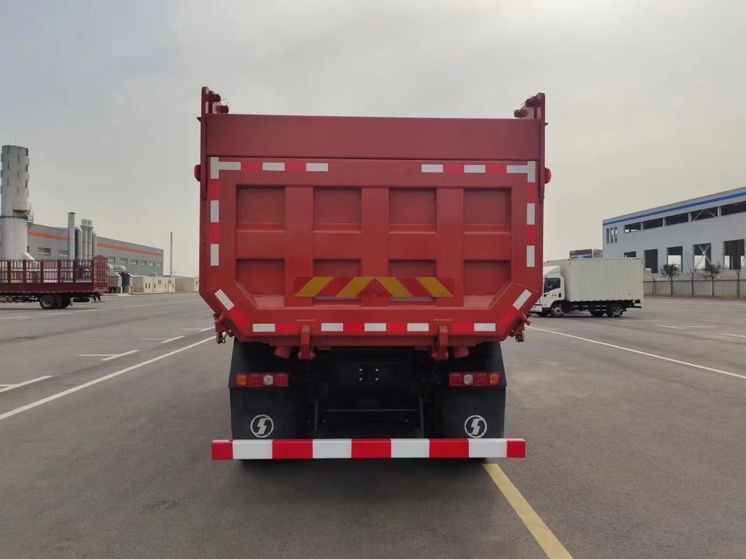 Red SHACMAN Heavy Dump Truck 6-Wheeler Dump Truck H3000 4x2 300Hp Euro II 3800mm