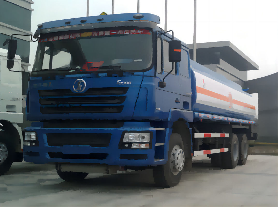 SHACMAN F3000 Oil tank Truck 8x4 380 Euro II