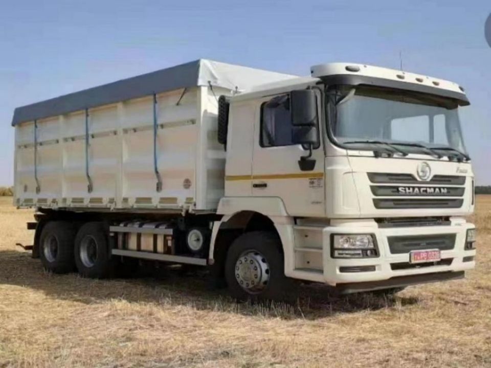 SHACMAN F3000 380HP 6x4 Tractor Truck EuroII 10 Wheel Dump Truck WEICHAI Engine