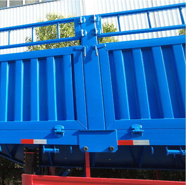 CIMC 3 Axles 4 Axles Fence Cargo Semi Trailer 60 80 Tons With Container Twist Lock