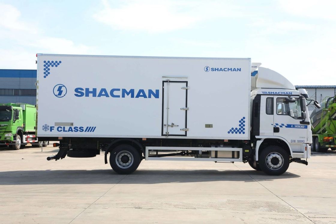 SHACMAN L3000 Van Cargo Truck 4x2 340Hp Lorry truck 290Hp Euro II White 6 wheels  Cargo Truck