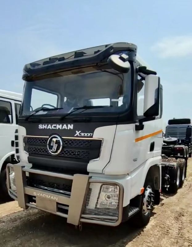 Tractor Head Euro 3 10 Wheelers SHACMAN 450hp X3000 6*4 Tractor Truck used Transport Construction