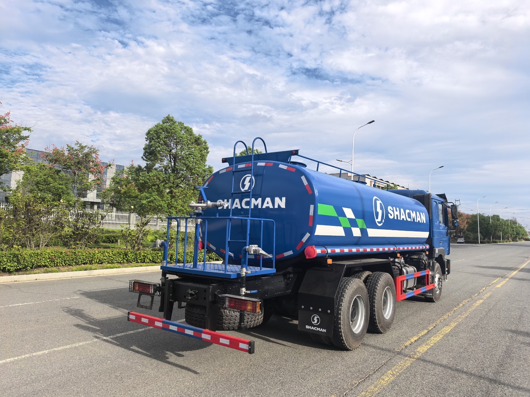 SHACMAN F3000 6x4 Water Tank Truck with 300L Fuel Tank and 7.5T/2*13 Double Stage Axle