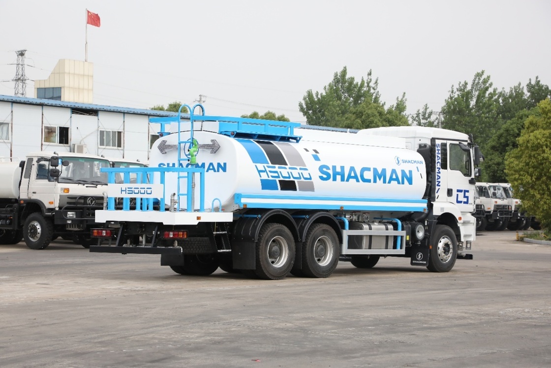 SHACMAN H3000 4X2 Water Truck with 336HP Engine 10m³ Tank and Left-hand Drive Euro Ⅲ