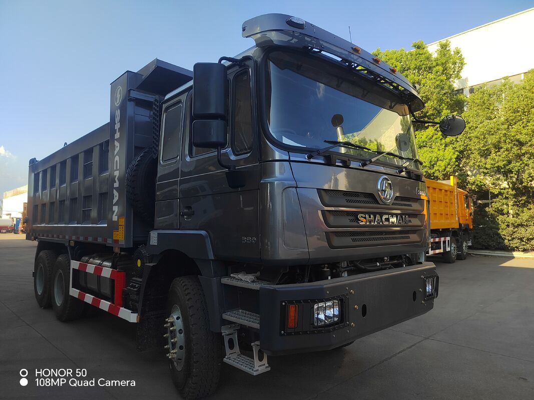 SHACMAN 3 Axle Heavy Dump Truck with 12.00R20 Tires 400L Fuel Tank and Manual Transmission 430HP EuroII 25 Ton