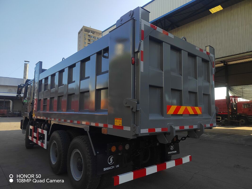 SHACMAN 3 Axle Heavy Dump Truck with 12.00R20 Tires 400L Fuel Tank and Manual Transmission 430HP EuroII 25 Ton