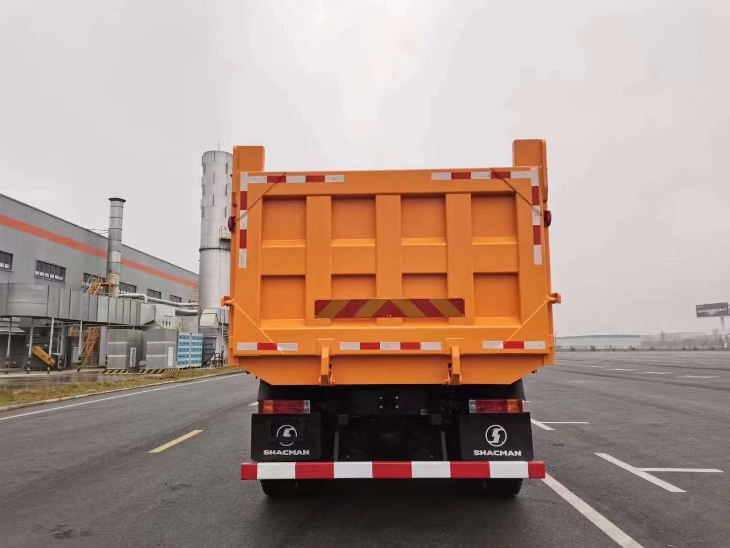 SHACMAN 3 Axle Dump Truck F3000 6x4 430HP EuroII 25 Ton Three Axle Dump